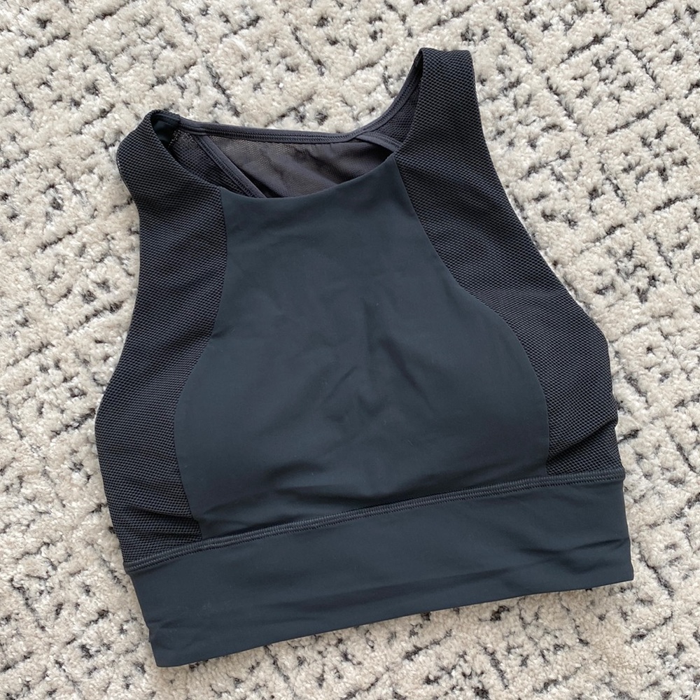 NEW Lululemon longline bra size 4